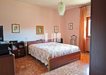 Foto 11 - Quadrilocale Via Adelchi Fioredonati
 
37, Teramo - foto 11