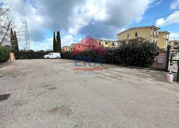 Foto 28 - Monolocale Via Taglio delle Cinque Miglia
 
11, Nettuno - foto 28