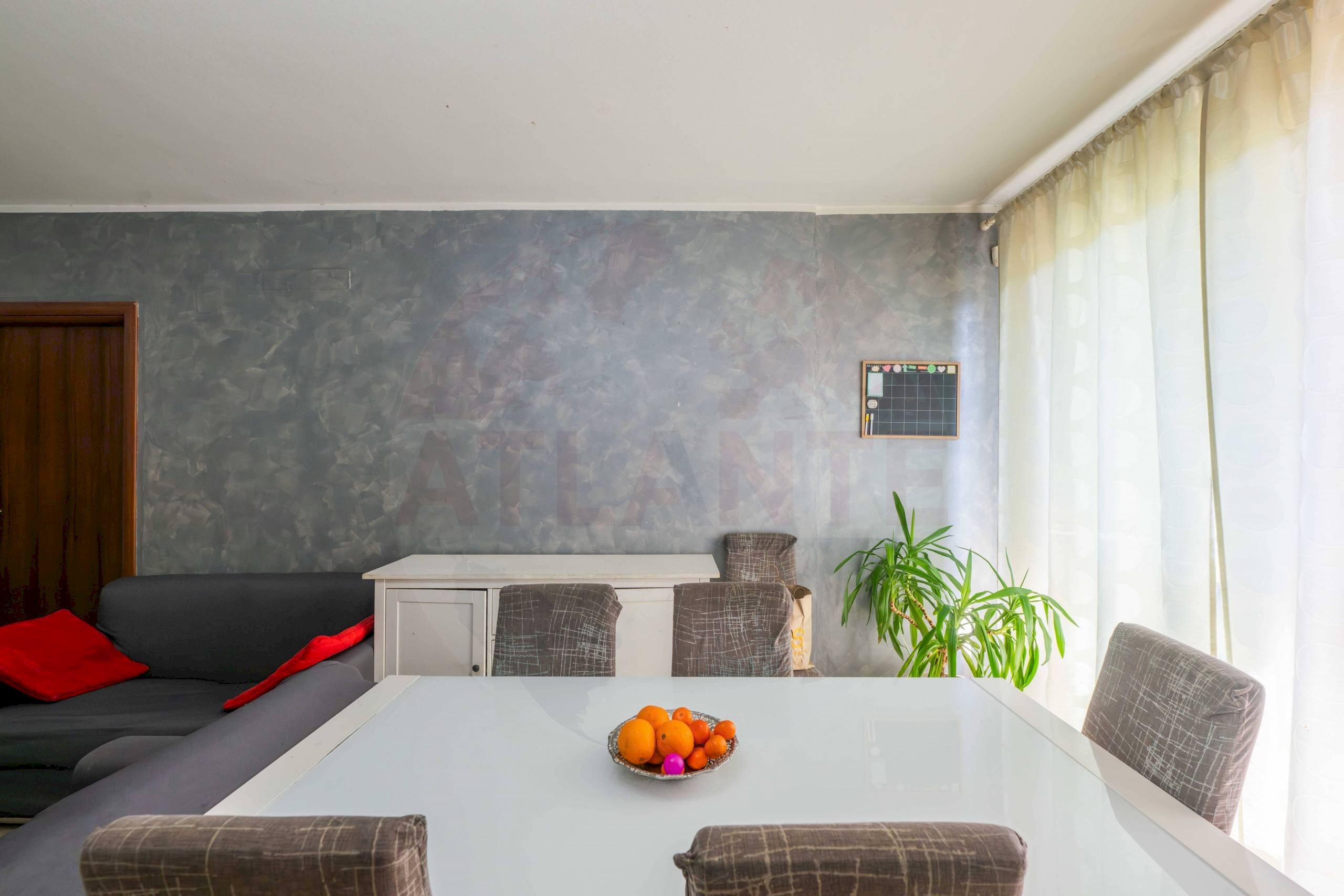 Foto 1 - Three-room apartment via Aperta
 
1, Nave - photo 1