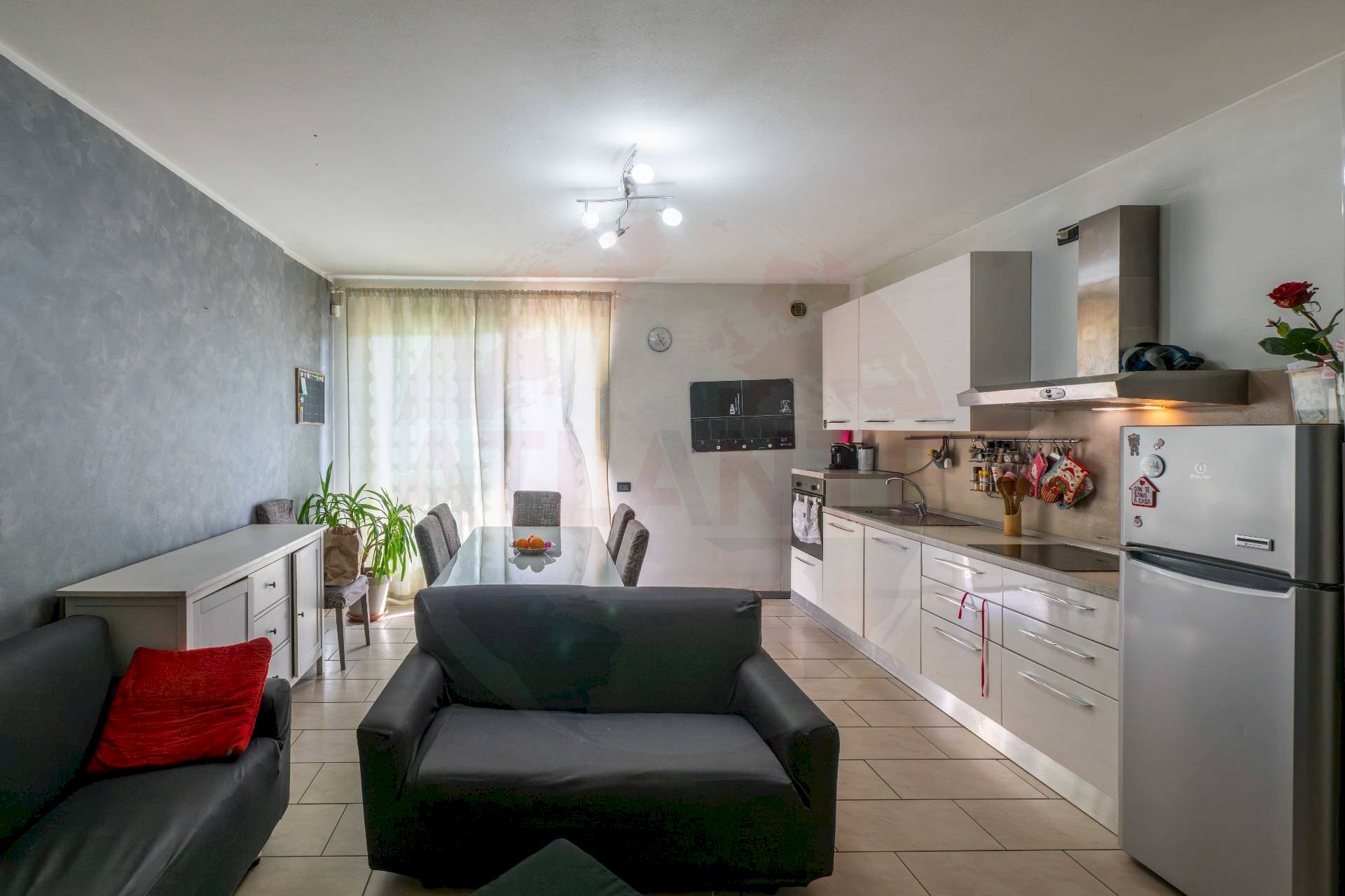 Foto 3 - Three-room apartment via Aperta
 
1, Nave - photo 3