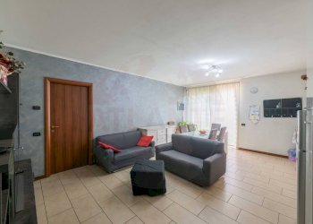 Foto 4 - Trilocale via Aperta
 
1, Nave - foto 4