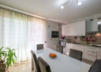 Foto 9 - Trilocale via Aperta
 
1, Nave - foto 9