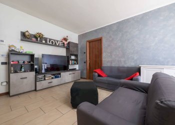 Foto 15 - Trilocale via Aperta
 
1, Nave - foto 15