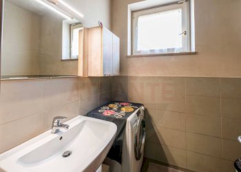 Foto 22 - Trilocale via Aperta
 
1, Nave - foto 22