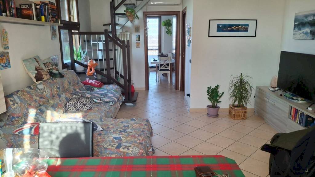 Salone - Appartamento via Fornaci, Carpi - foto 2