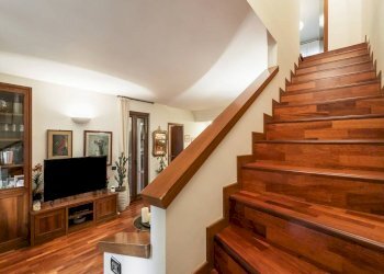 Scala - Villa a Schiera via Perrucchetti, 3, Gorle - foto 17