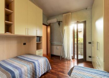 Camera da letto - Villa a Schiera via Perrucchetti, 3, Gorle - foto 23