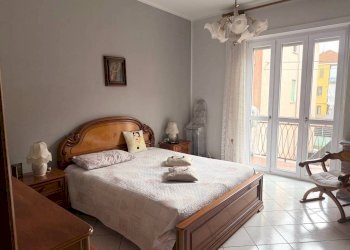 Camera da letto - Trilocale via Benvenuto Cellini, 12, Grugliasco - foto 20
