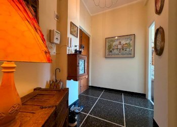 Ingresso - Three-room apartment viale Ammiraglio Giorgio des Geneys, 4, Genova (neighborhood Quarto) - photo 6