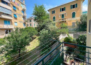 Balcone - Three-room apartment viale Ammiraglio Giorgio des Geneys, 4, Genova (neighborhood Quarto) - photo 7