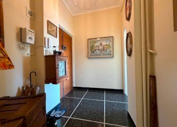 Ingresso - Three-room apartment viale Ammiraglio Giorgio des Geneys, 4, Genova (neighborhood Quarto) - photo 21