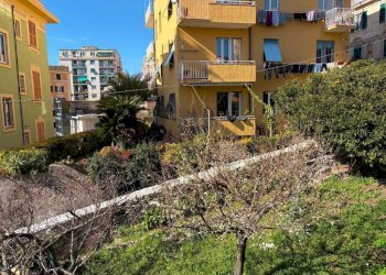 Vista - Three-room apartment viale Ammiraglio Giorgio des Geneys, 4, Genova (neighborhood Quarto) - photo 31