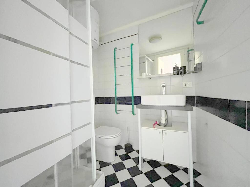 Bagno - Appartamento piazza Vittorio Emanuele II, Moncalieri - foto 3