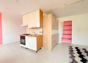 Cucina - Appartamento piazza Vittorio Emanuele II, Moncalieri - foto 15