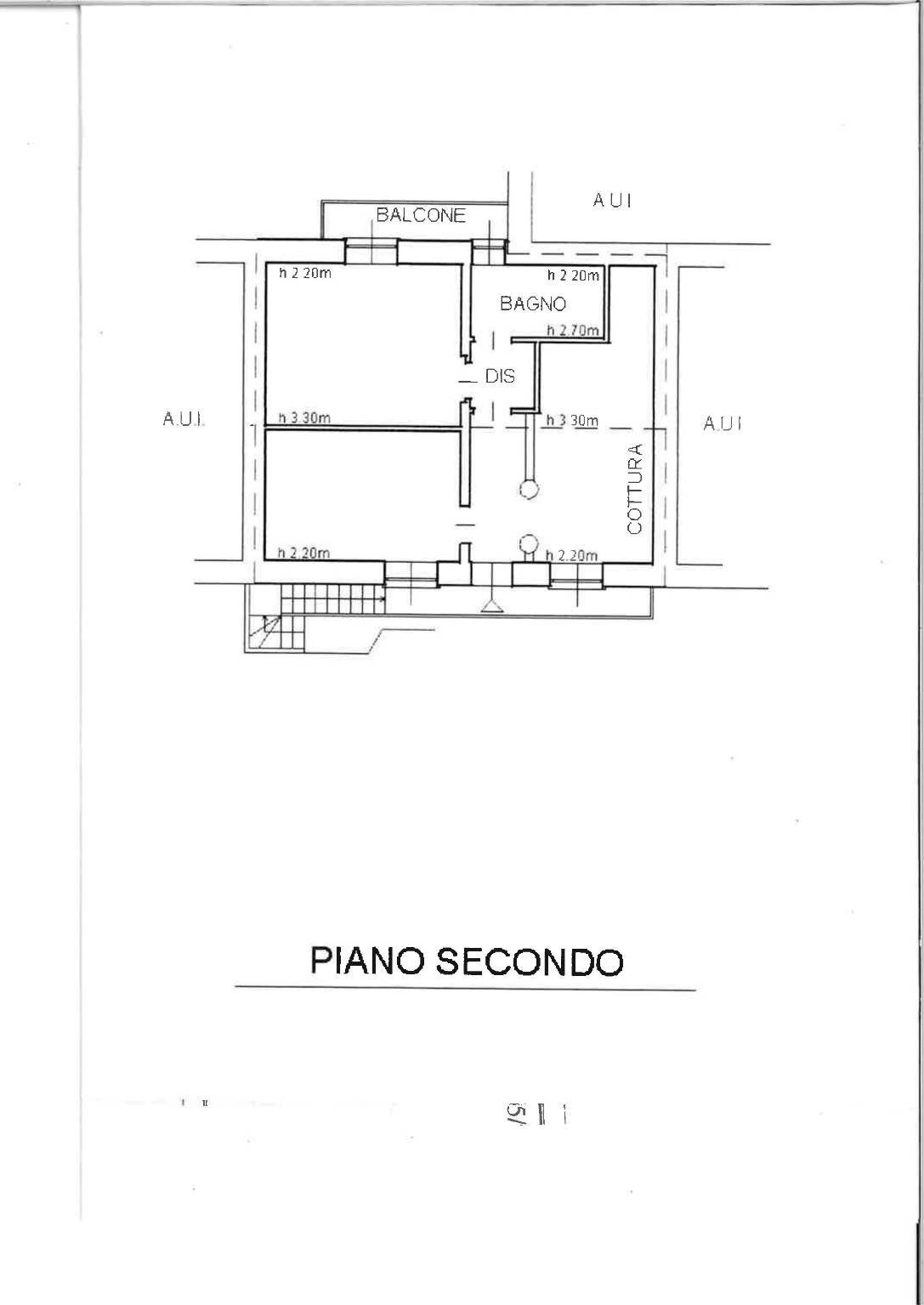 Trilocale via Vittorio Veneto, 10, Caronno Varesino - planimetria 1