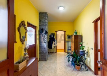 Hall / corridoio - Apartment Via Pastrengo
 
3b, Vimercate - photo 22