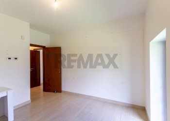 Stanza vuota - Casa semi indipendente Via Pastrengo
 
3b, Vimercate - foto 9