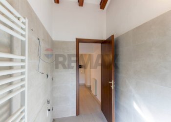Bagno - Casa semi indipendente Via Pastrengo
 
3b, Vimercate - foto 12