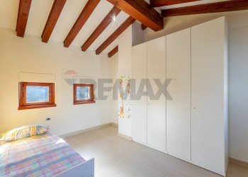 Camera / camera da letto - Casa semi indipendente Via Pastrengo
 
3b, Vimercate - foto 13