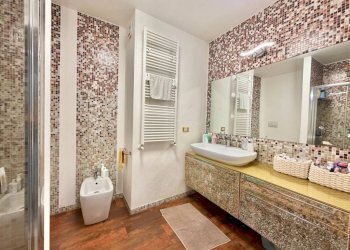 Bagno - Trilocale via Emilio Salgari, Genova (zona Pegli) - foto 13