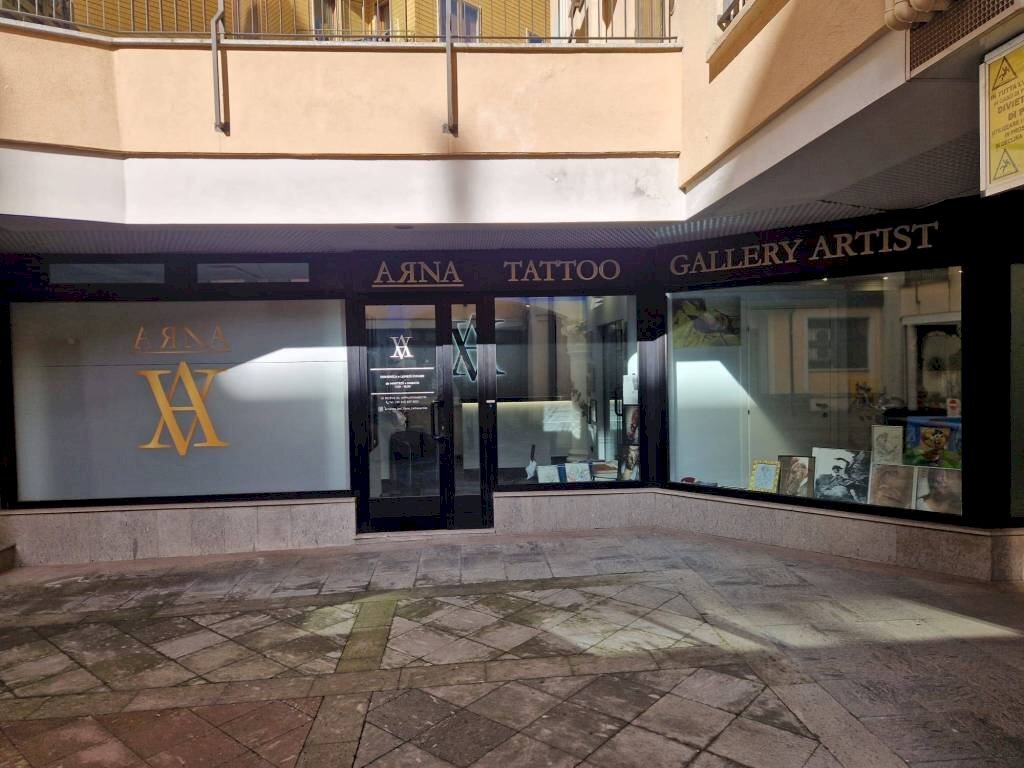 Zona - Negozio piazza della Repubblica, 5, Varese - foto 2