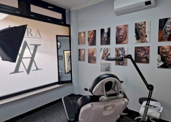 Interno non residenziale - Negozio piazza della Repubblica, 5, Varese - foto 9