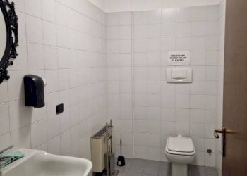 Bagno - Negozio piazza della Repubblica, 5, Varese - foto 10