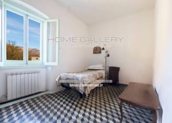 Camera da letto - Four-room apartment via Firpo, 2, Casella - photo 11