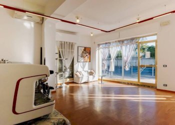 Interno non residenziale - Cafeteria - Cold Bar corso Felice Cavallotti, Sanremo - photo 11