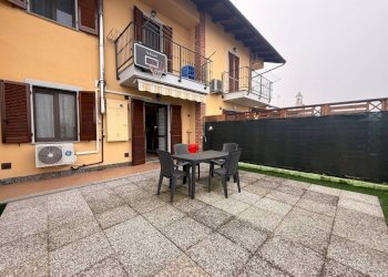 Giardino - Villa a Schiera via Poirino, 351, Carmagnola - foto 13