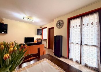 Salone - Villa a Schiera via Poirino, 351, Carmagnola - foto 32