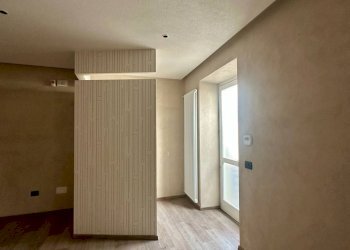 Foto 3 - Negozio via roma
 
1, Castelletto Stura - foto 3