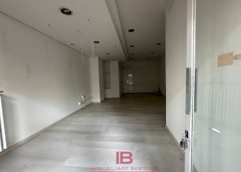 Foto 3 - Negozio CORSO NIZZA
 
51, Cuneo - foto 3