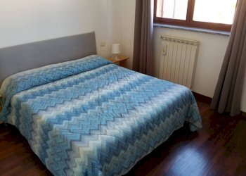 Camera da letto - Bilocale via Giuseppe Garibaldi, Corsico - foto 8