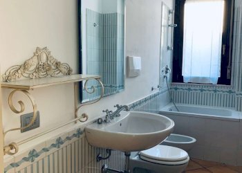 img_2903 - Appartamento Ancona (zona Centro storico) - foto 7