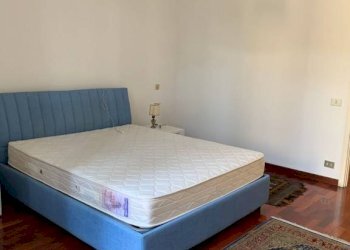 Camera da letto - Trilocale via Santo Stefano, 101, Bologna (zona Centro Storico) - foto 9