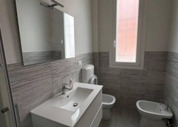 Bagno - Trilocale via Andrea Mantegna, Bologna - foto 8