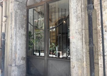 Foto 2 - Trilocale Via Santa Teresella Degli Spagnoli
 
21, Napoli - foto 2