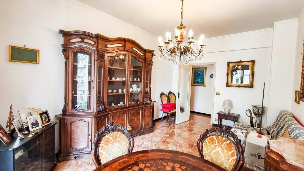 Salone - Trilocale via Luigi Lusignani, Genova (zona Molassana) - foto 3