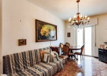 Salone - Trilocale via Luigi Lusignani, Genova (zona Molassana) - foto 4