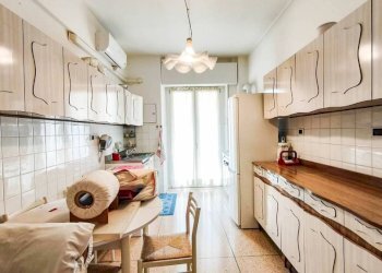 Cucina - Trilocale via Luigi Lusignani, Genova (zona Molassana) - foto 8