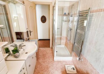 Bagno - Trilocale via Luigi Lusignani, Genova (zona Molassana) - foto 11