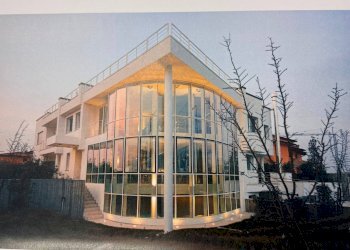 Foto 1 - Locale Commerciale Curtatone - foto 1