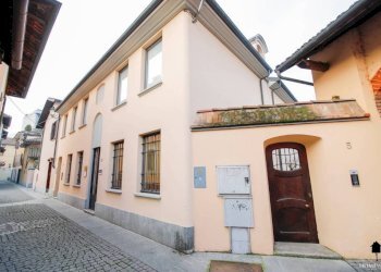 Facciata - Ufficio via Giacomo Bosio, 3A, Chivasso - foto 1