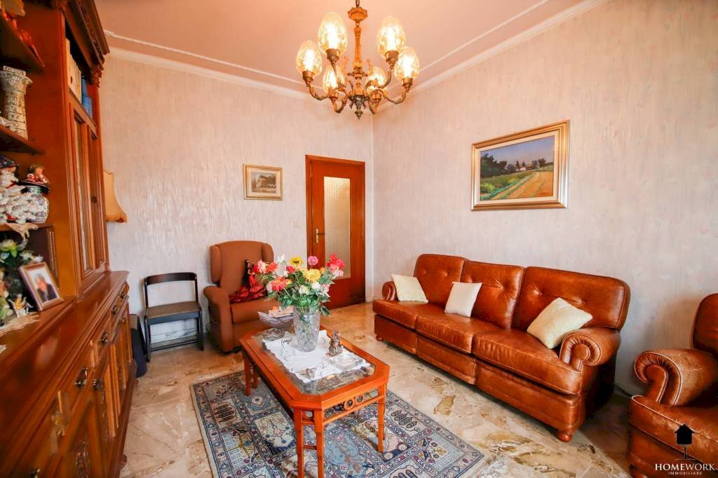 Salone - Three-room apartment via Alfred Nobel, 6, Settimo Torinese - photo 3