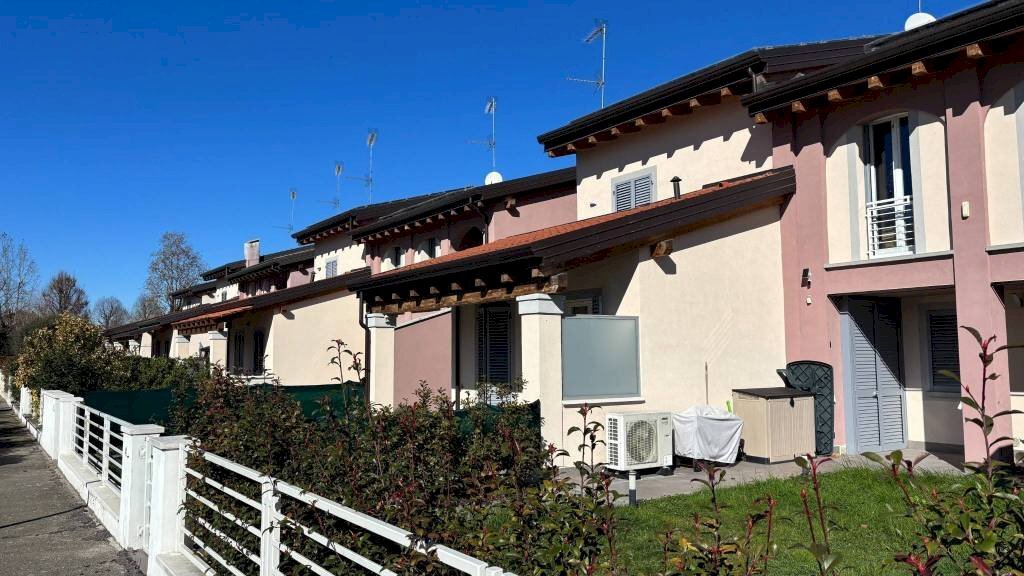 Facciata - Terraced Villa via Rosanna Benzi, 28, Baricella - photo 3