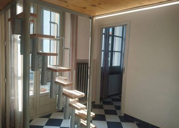 Camera da letto - Bilocale via Lessolo, 26, Torino (zona Vanchiglietta) - foto 11