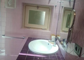 Bagno - Bilocale via Lessolo, 26, Torino (zona Vanchiglietta) - foto 20