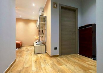 Corridoio - Trilocale viale Ildebrando Cocconi, Parma - foto 11