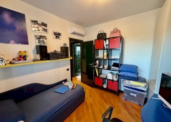 Camera da letto - Appartamento via Addis Abeba, 14, Biella - foto 36